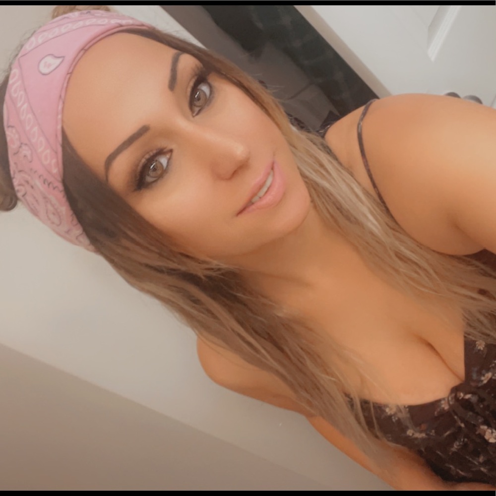 Meet your Posher, Rhianna